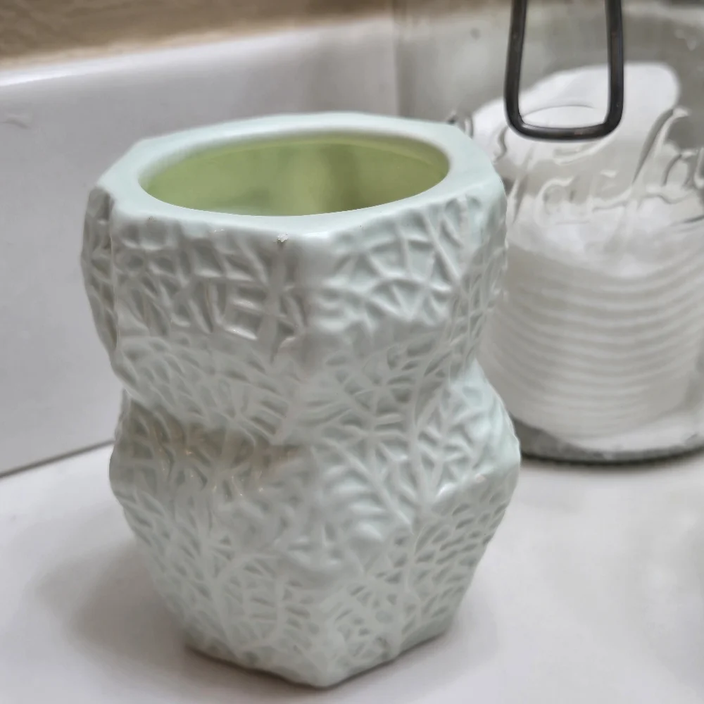 Anthropologie Seagrass & Cucumber Pastel Mint Green Candle